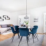 Lejlighed Leaves 2- Chic For 8 Persons In *