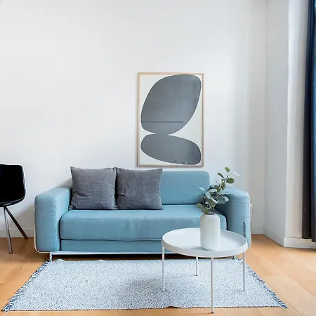 Daire Sanders Leaves - Chic Three-bedroom In Downtown