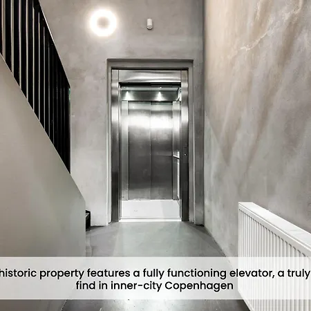 Sanders Leaves - Chic Three-bedroom In Downtown Lejlighed *